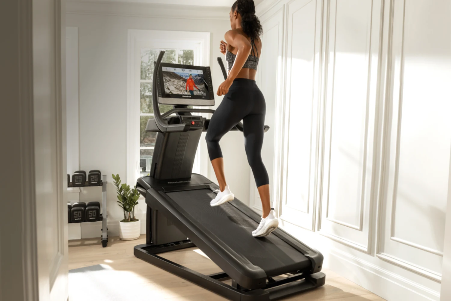 Why do people love to use treadmills?