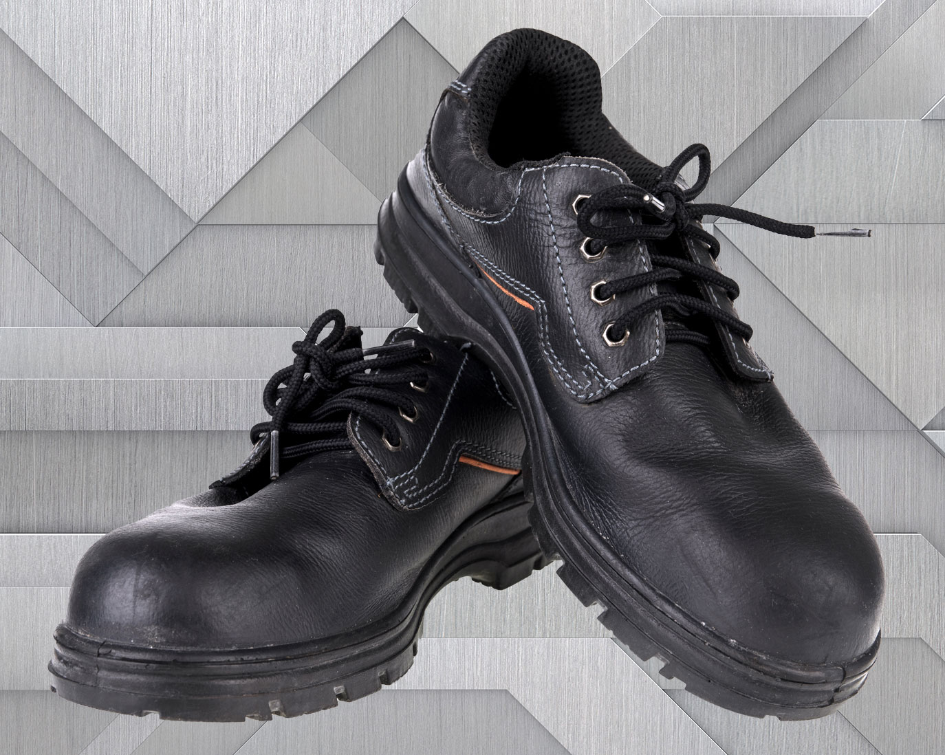 Know about best lightweight safety shoes
