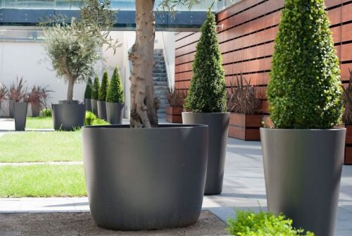 Made-To-Fit Pottery Options Accommodate Specific Landscaping Project Requirements